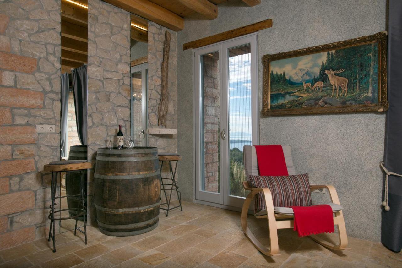 Sinium Luxury Villas Viggla Bagian luar foto