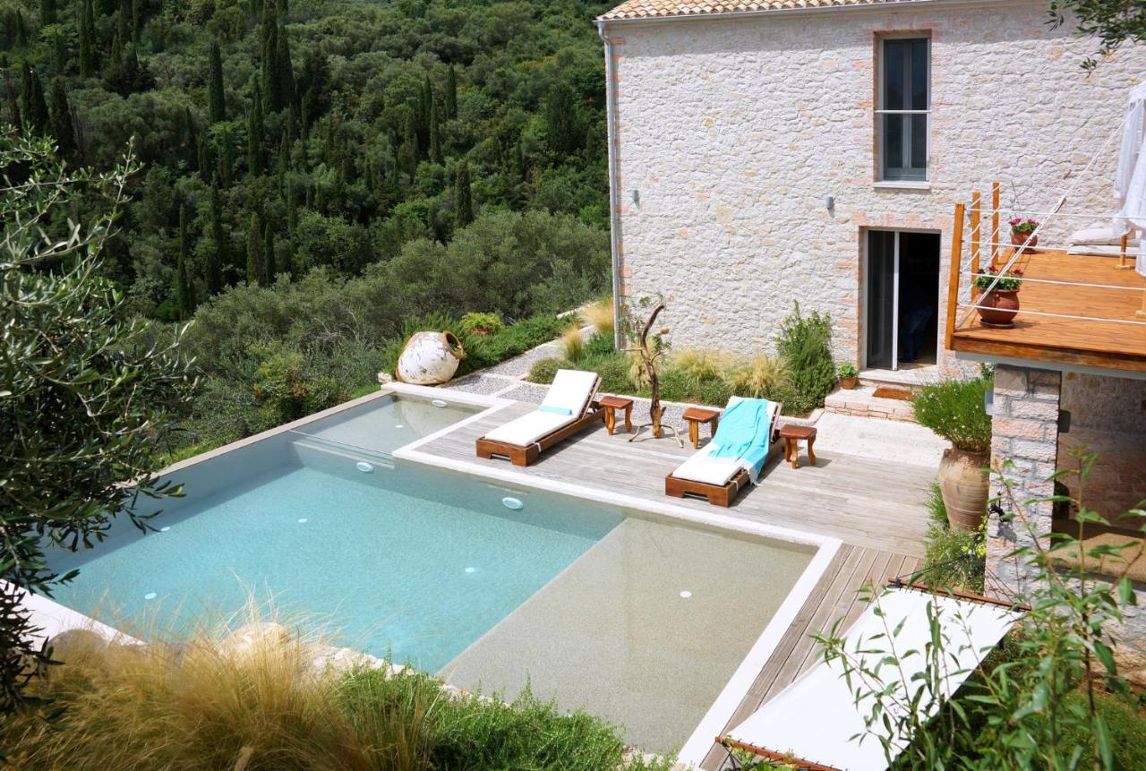 Sinium Luxury Villas Viggla Bagian luar foto