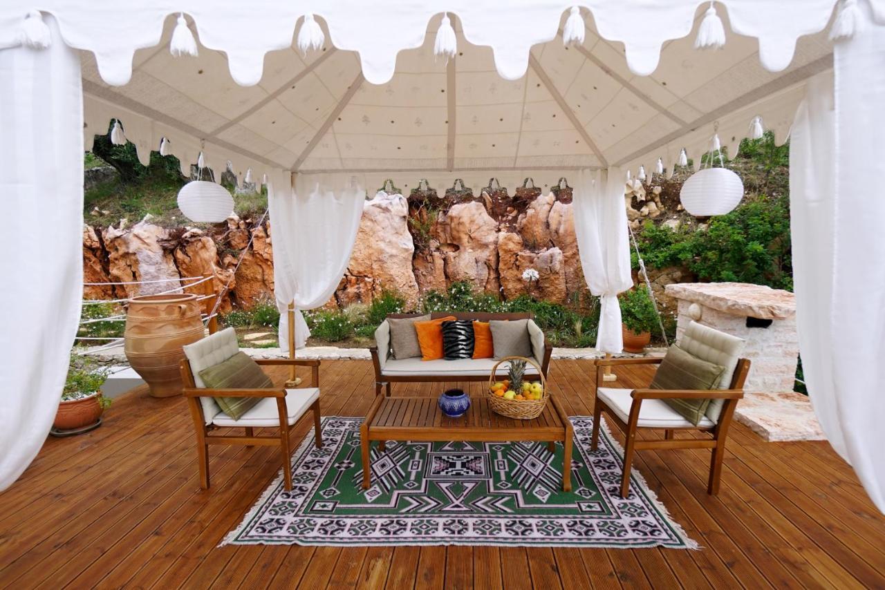 Sinium Luxury Villas Viggla Bagian luar foto
