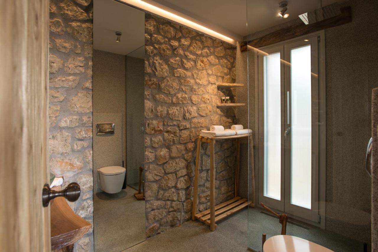 Sinium Luxury Villas Viggla Bagian luar foto
