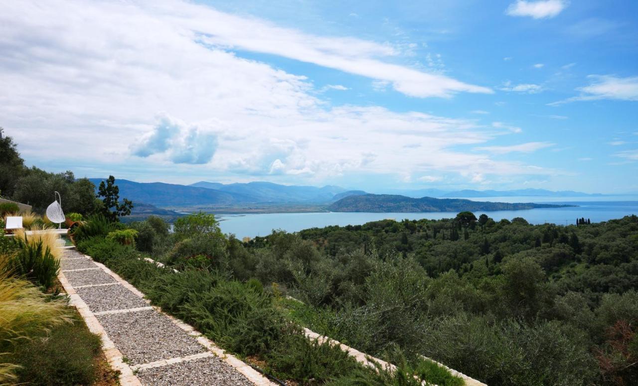 Sinium Luxury Villas Viggla Bagian luar foto