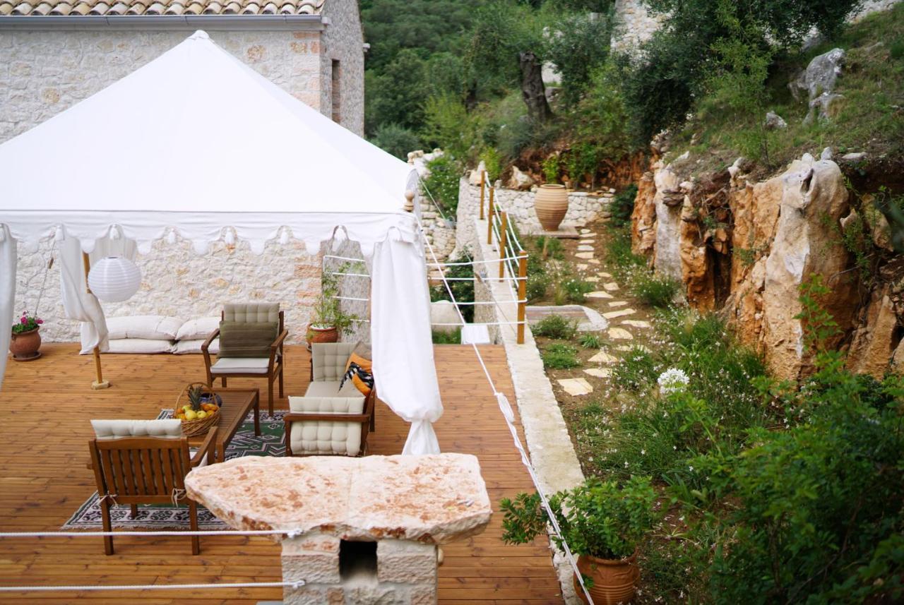 Sinium Luxury Villas Viggla Bagian luar foto