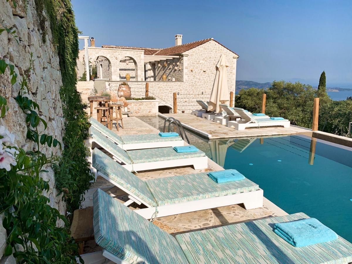 Sinium Luxury Villas Viggla Bagian luar foto