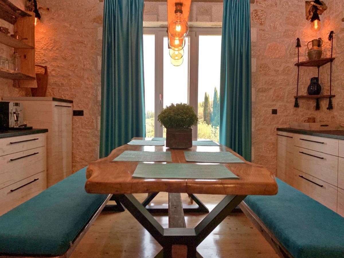 Sinium Luxury Villas Viggla Bagian luar foto